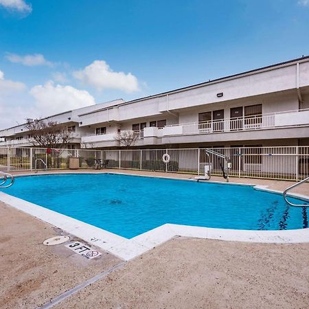 Motel 6-Irving, Tx - Irving Dfw Airport East Exteriör bild